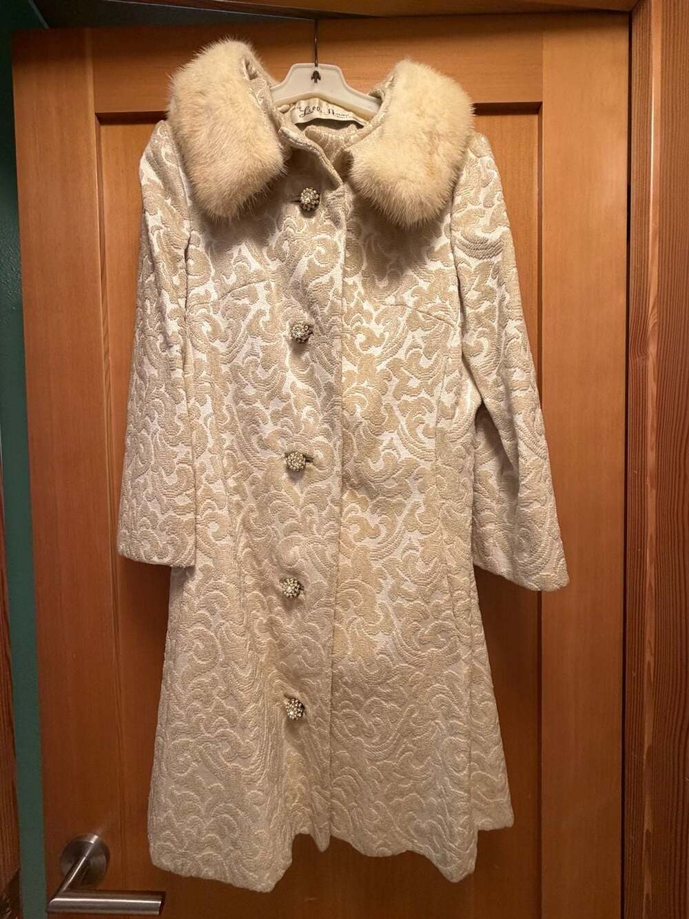 Vintage 1960s Lilli Ann Tapestry Brocade Coat with Mink Collar
